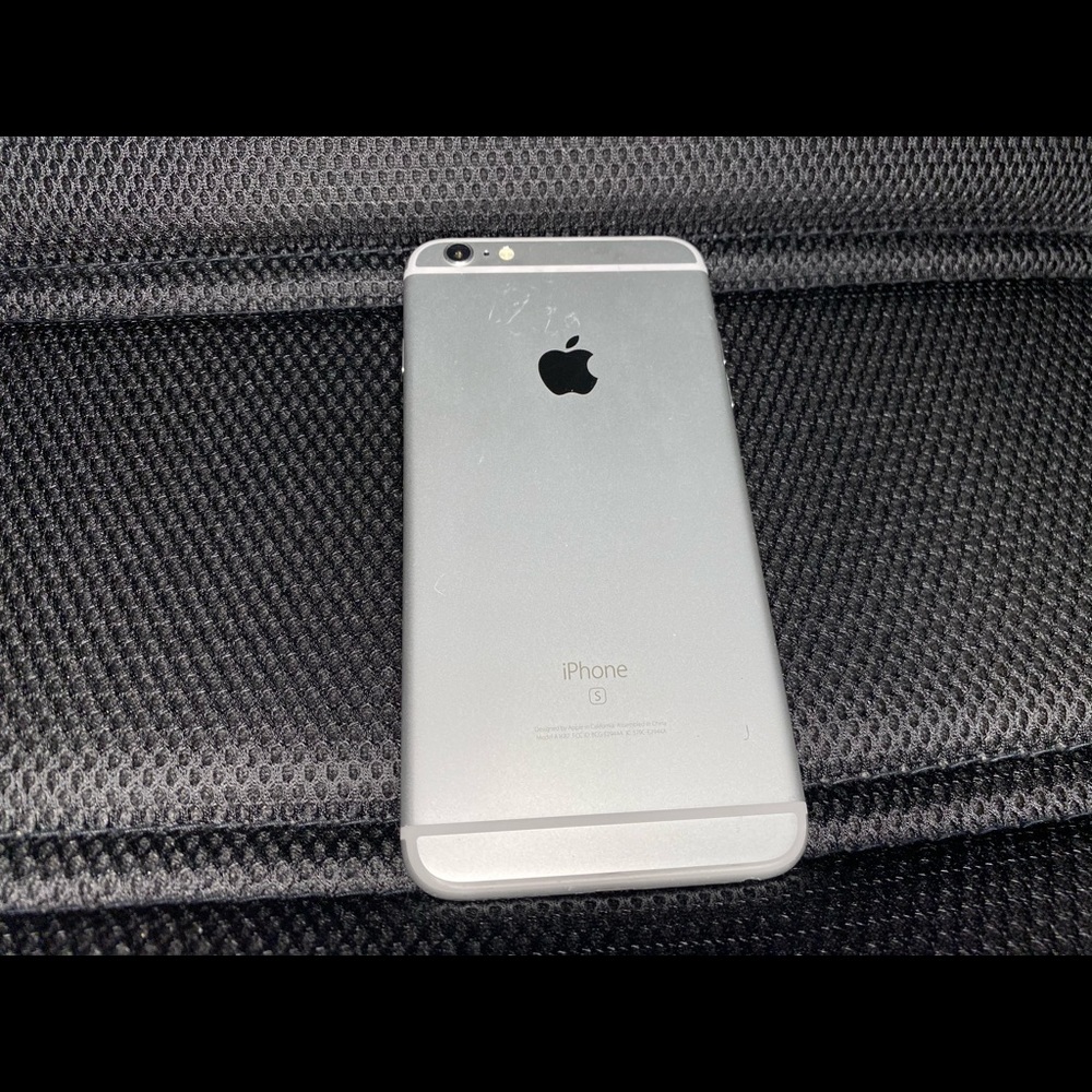iPhone 6 - Picture 2 of 2